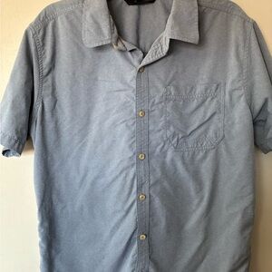 Basin + Range Men's Classic Blue Button-Down Shirt (L)